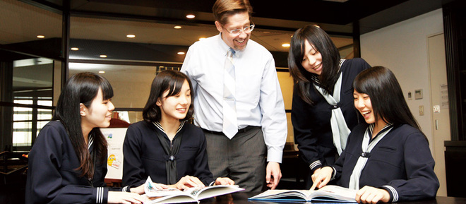 女子聖学院高等学校紹介 オンライン保護者会 オンライン懇談会 オンライン説明会 ならdeviewstory